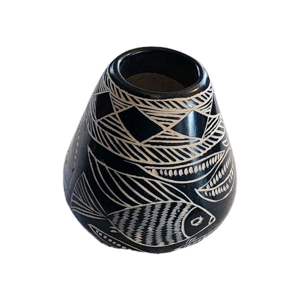 VTG 70s Sgraffito Art Pottery Black African Soapstone Fish Leaves Bud Vase 3"
